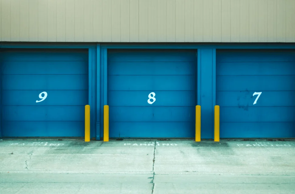 HOW TO MAXIMIZE SPACE IN YOUR STORAGE UNIT